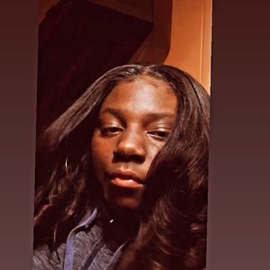 Meet your Posher, Breanna